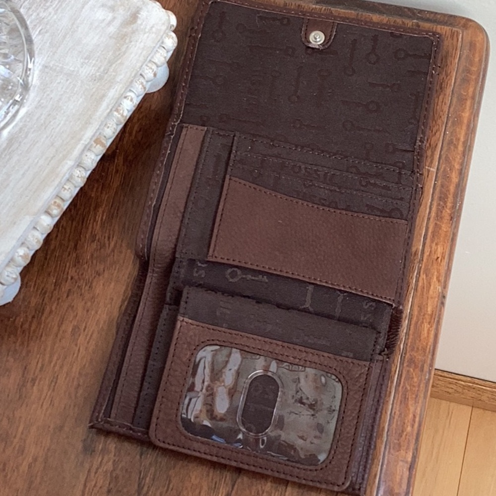 Fossil Vintage Brown cowhide Leather Wallet - Picture 10 of 16